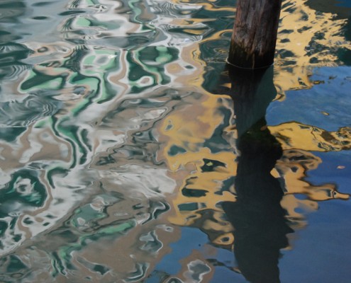 Wassermassen im Spiegel